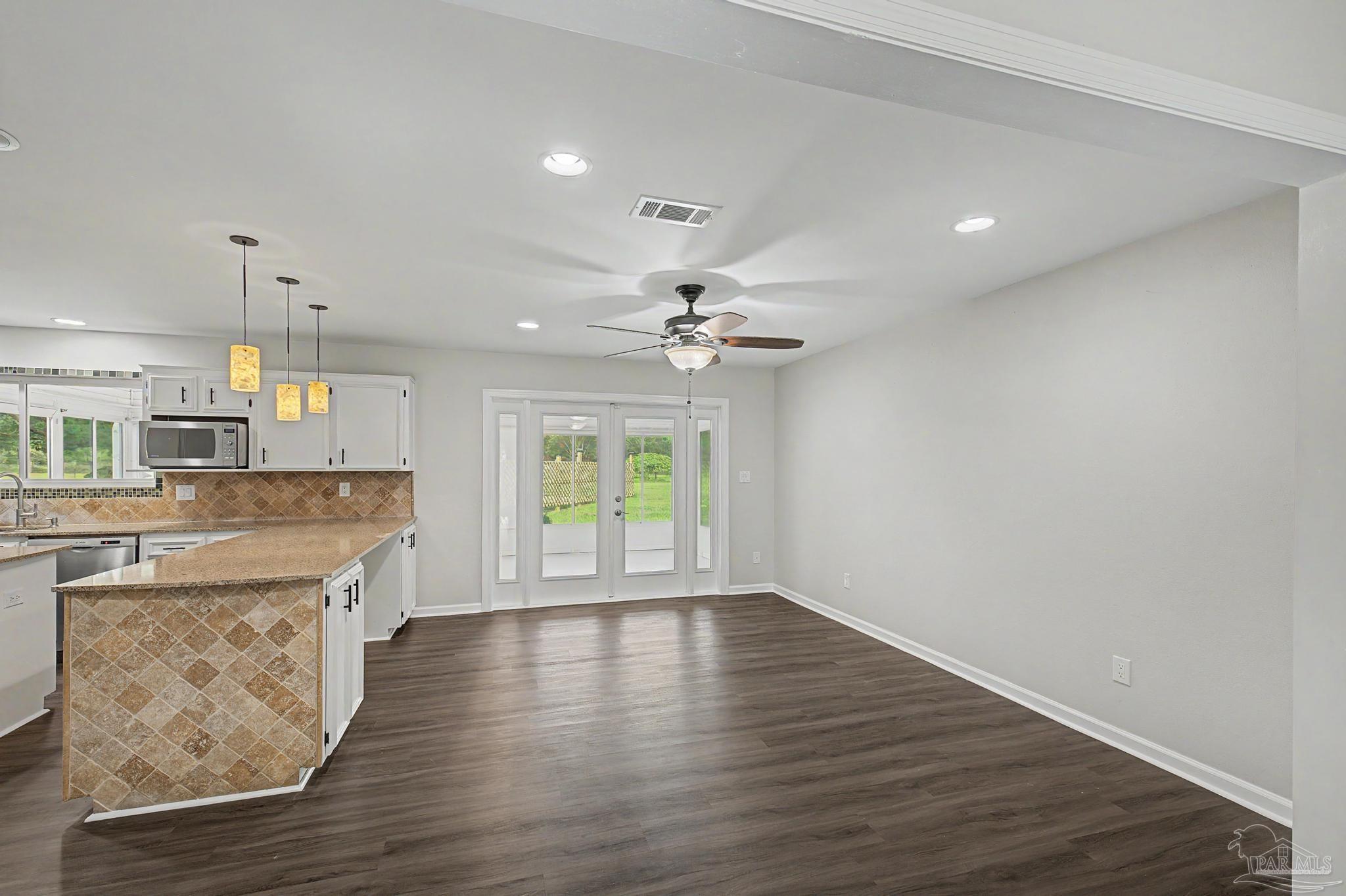 2340 Tobie Dean Road Cantonment, FL 32533 - Photo 28 of 51