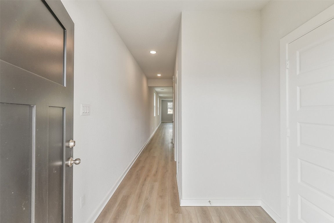 10938 Independence Road Cleveland, TX 77328 - Photo 10 of 37