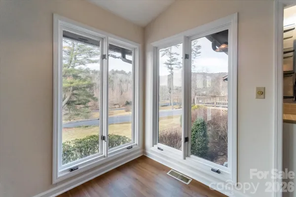 $399,000 | 38 Eagle Run, Brevard, NC 28712