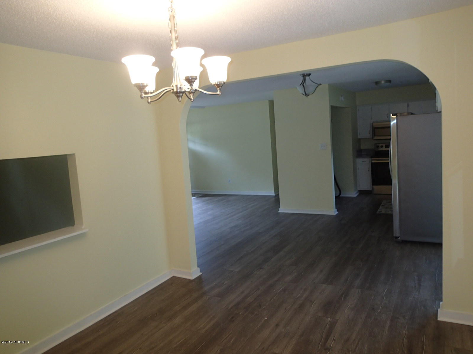 434 Dixon Road New Bern, NC 28560 - Photo 11 of 30 P5310187