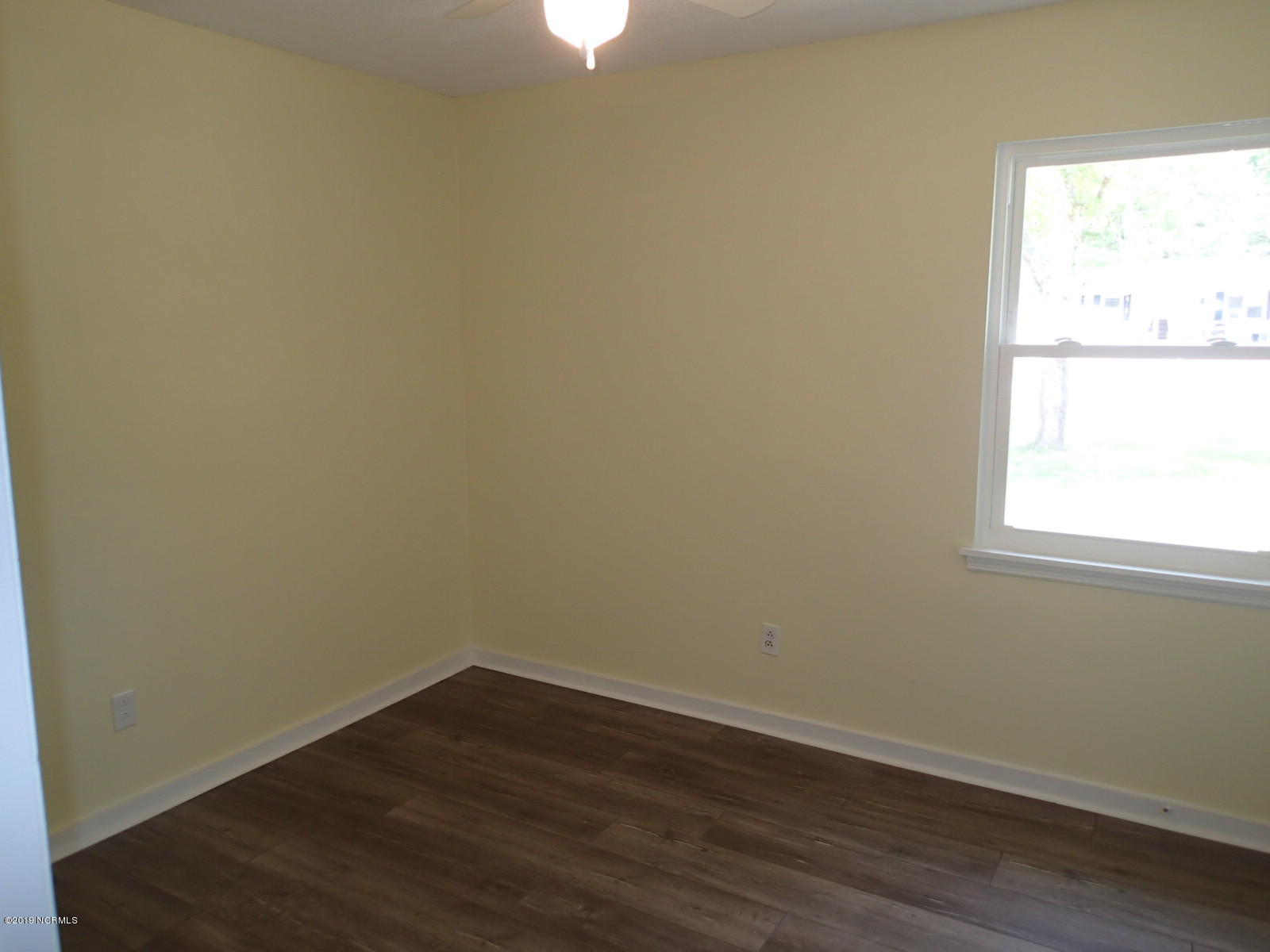 434 Dixon Road New Bern, NC 28560 - Photo 21 of 30 Bedroom #2