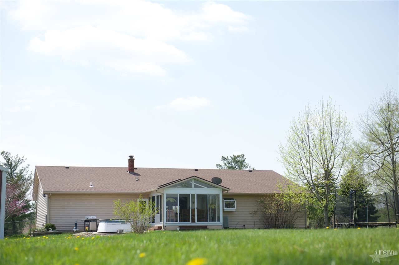 9126 Yoder Road Yoder, IN 46798 - Photo 22 of 30