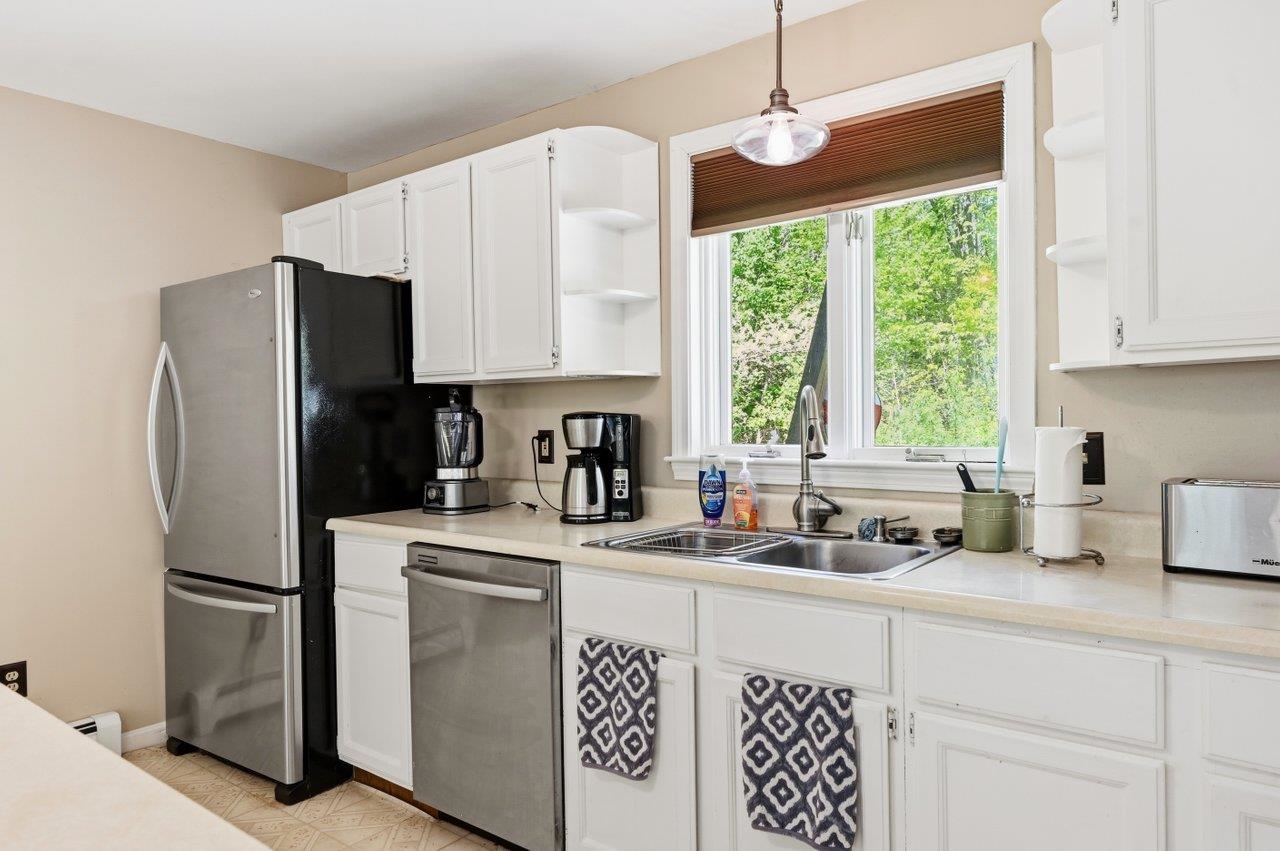217 Reservoir Road Farmington, NH 03835 - Photo 10 of 51