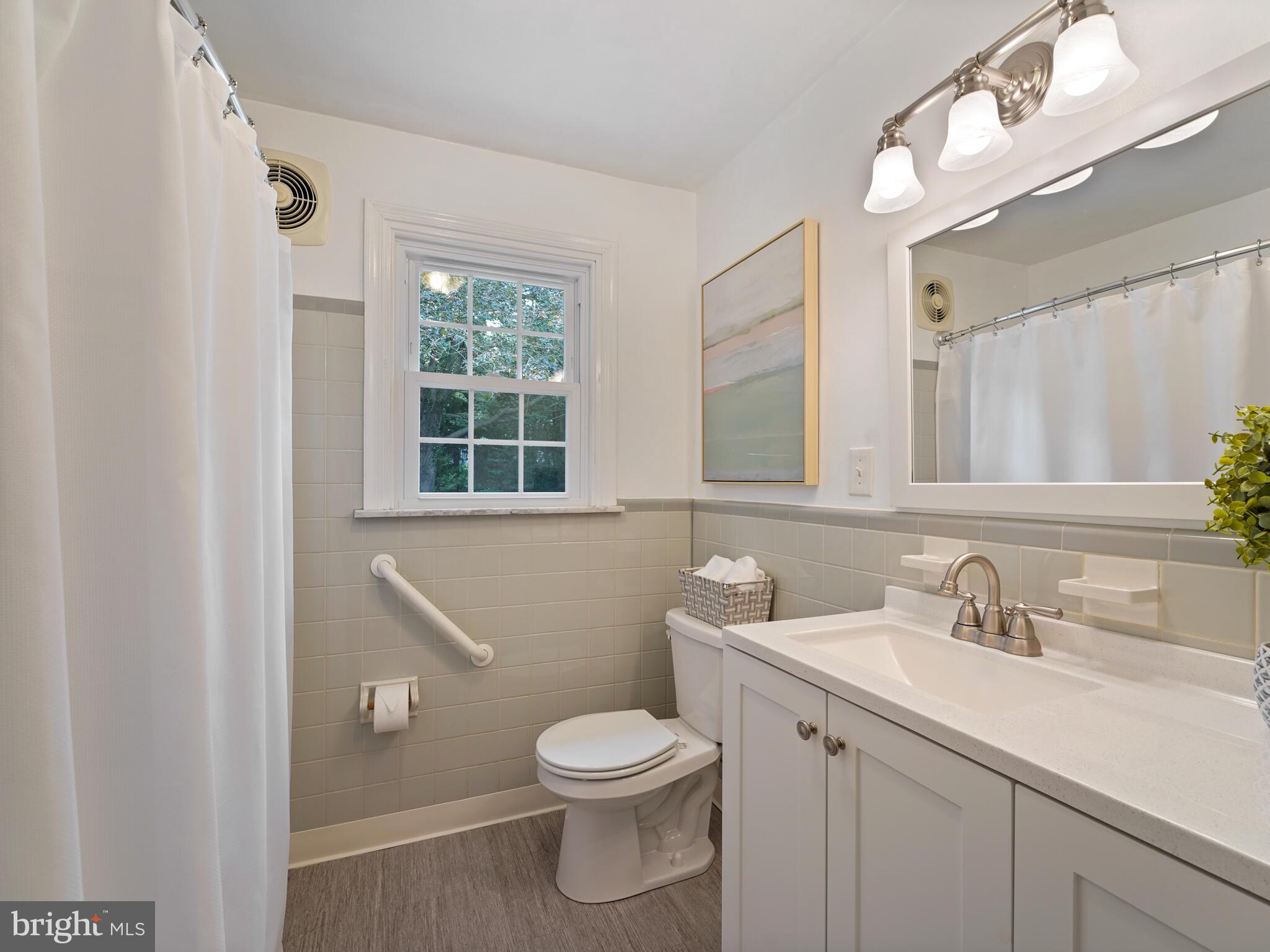 103 Kershaw Road Wallingford, PA 19086 - Photo 18 of 34 Updated bathroom