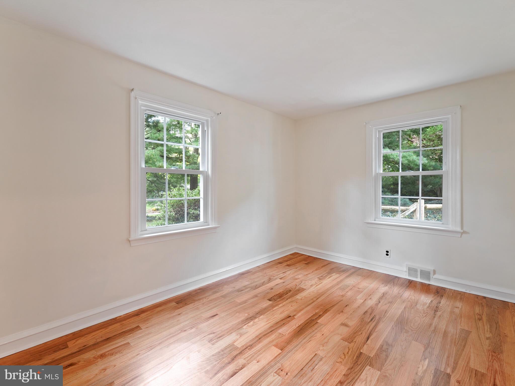 103 Kershaw Road Wallingford, PA 19086 - Photo 22 of 34 2nd bedroom with gorgeous new wood floors