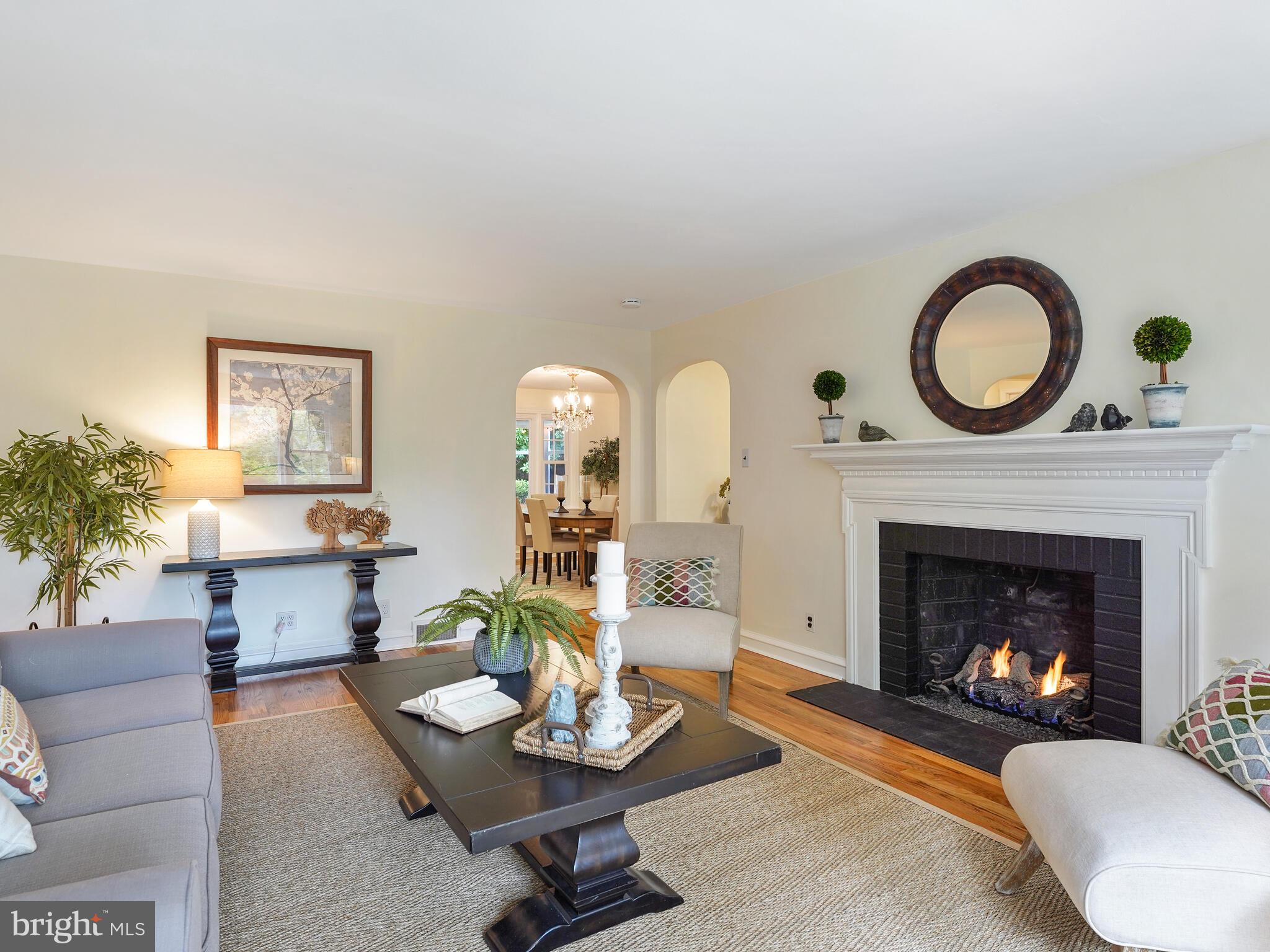 103 Kershaw Road Wallingford, PA 19086 - Photo 7 of 34 Beautiful gas fireplace with painted mantle
