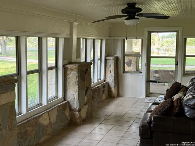 $1,750 | 11170 Highway 1604 Loop, San Antonio, TX 78252