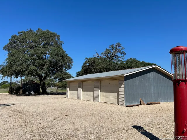 $1,750 | 11170 Highway 1604 Loop, San Antonio, TX 78252