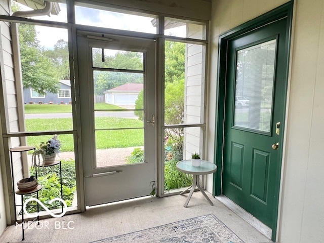 1802 Laurel Drive Columbus, IN 47203 - Photo 6 of 28