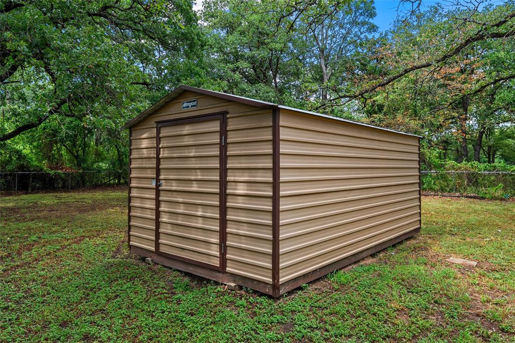 4704 Williams Road Bellmead, TX 76705 - Photo 25 of 32