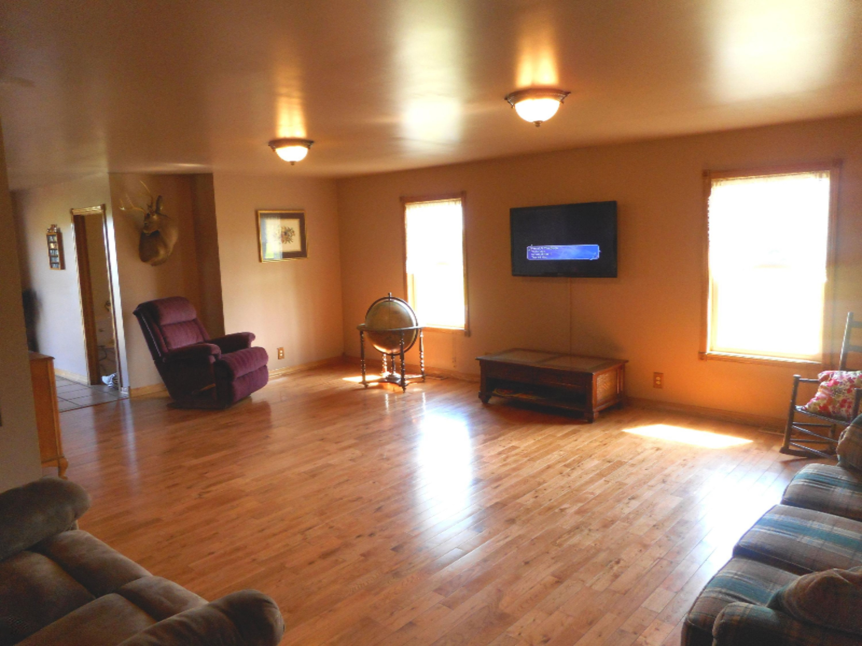 2090 South Kintner Road Custer, MI 49405 - Photo 11 of 34 Living Room
