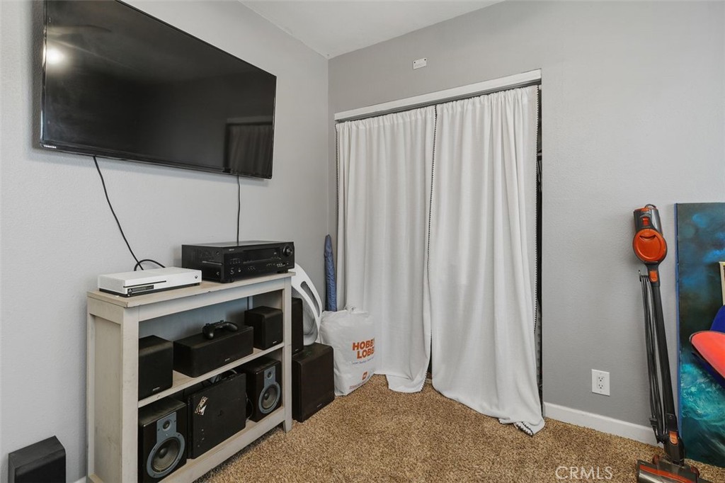 6050 Colonial Drive Riverside, CA 92506 - Photo 27 of 39