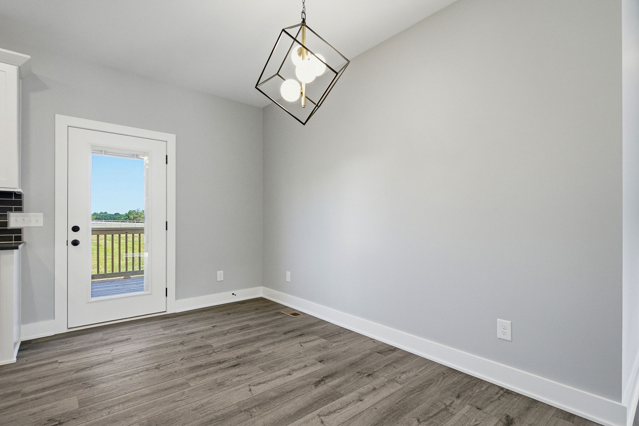 719 Mt Vernon Road Bethpage, TN 37022 - Photo 10 of 20