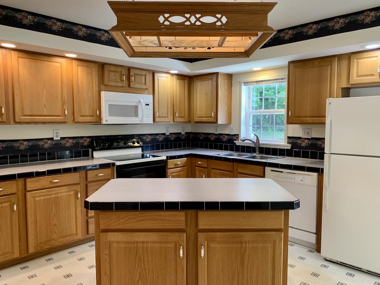 3025 Johnson Hill Road Royalton, VT 05068 - Photo 13 of 27 Gallery Image 13