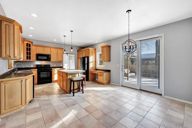 $439,500 | 104 Riverwood Court, Mishicot, WI 54228