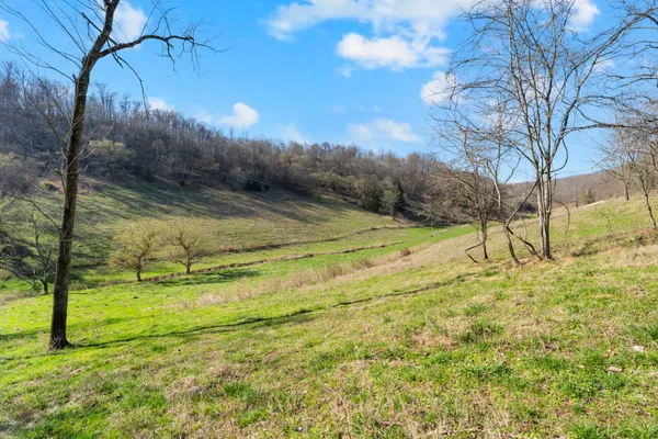$899,000 | 546 Womack Hollow Road, Liberty, TN 37095