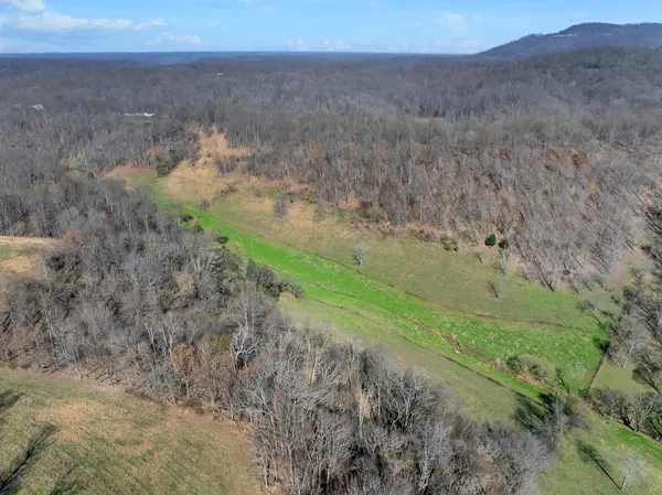 $899,000 | 546 Womack Hollow Road, Liberty, TN 37095
