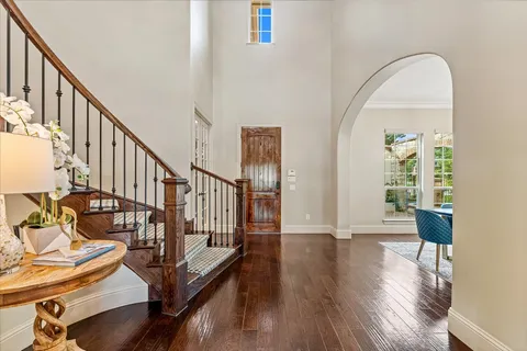 $1,548,000 | 19 Paloma Bend Place, The Woodlands, TX 77389