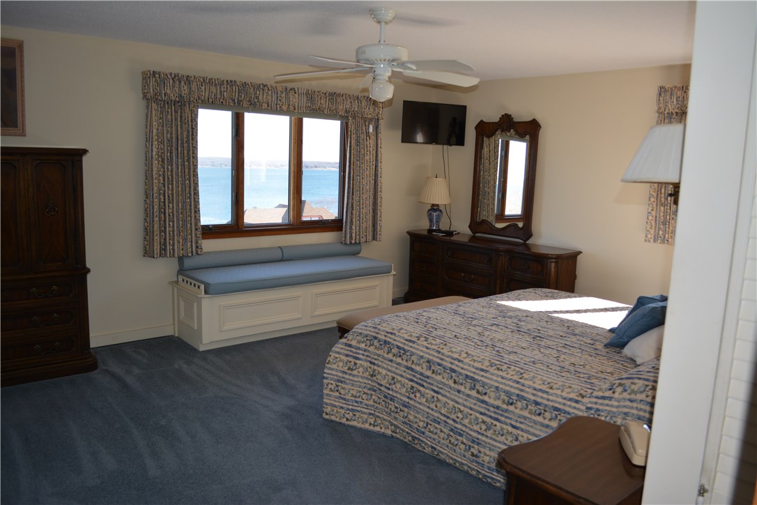 187 Lepes Road Portsmouth, RI 02871 - Photo 20 of 33 Master Bedroom