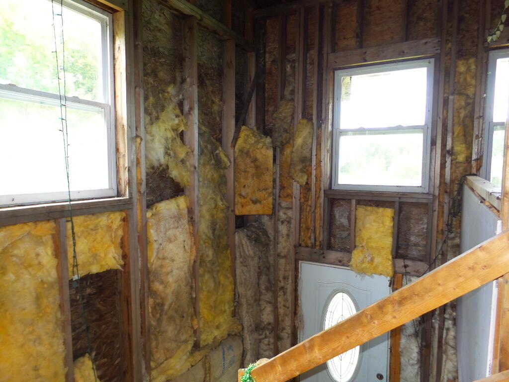 203 Deer Hill Road China, ME 04358 - Photo 12 of 18 Entry