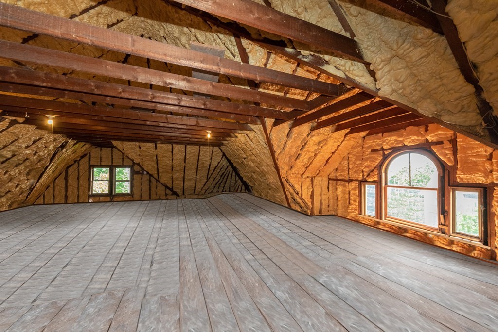 265 Water Street Clinton, MA 01510 - Photo 23 of 30 a view of an empty room