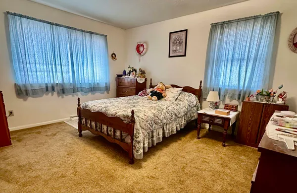 $250,000 | 1022 Russell Avenue, Worland, WY 82401