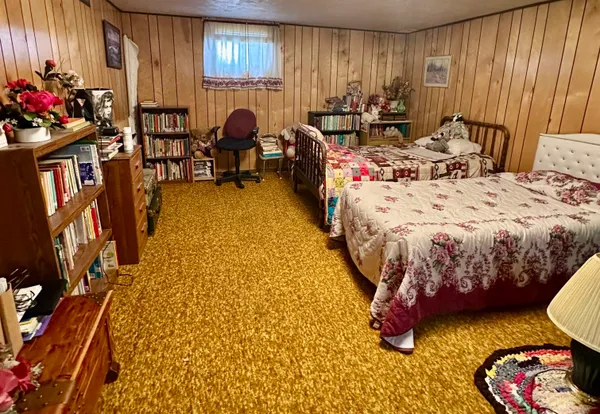 $250,000 | 1022 Russell Avenue, Worland, WY 82401