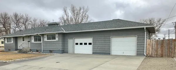 $250,000 | 1022 Russell Avenue, Worland, WY 82401