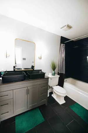 $1,900 | 915 Franklin Street, Unit 5H, Houston, TX 77002