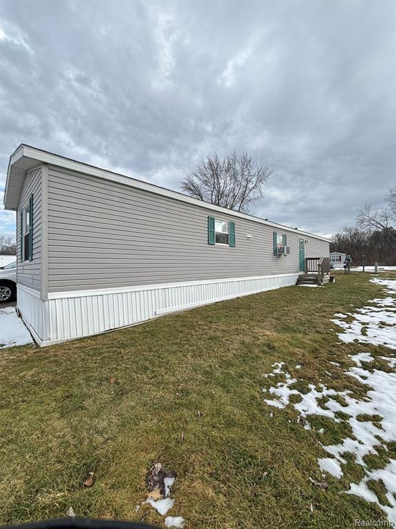 246 South Sheridan Road Lennon, MI 48449 - Photo 3 of 12