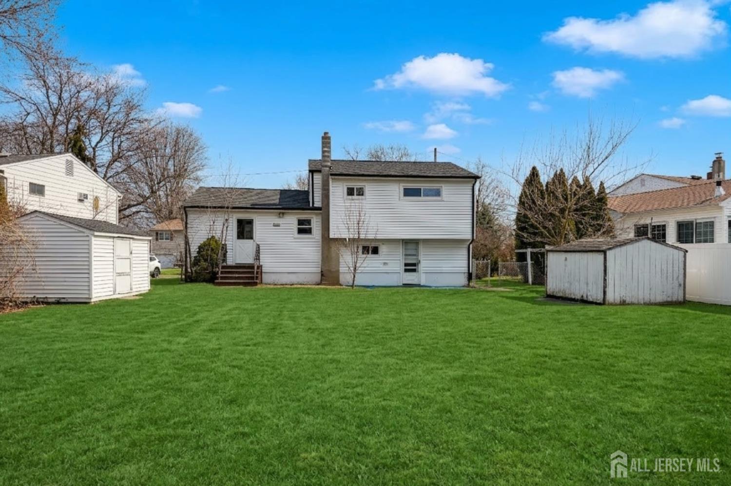 8 Finley Road Edison, NJ 08817 - Photo 13 of 15