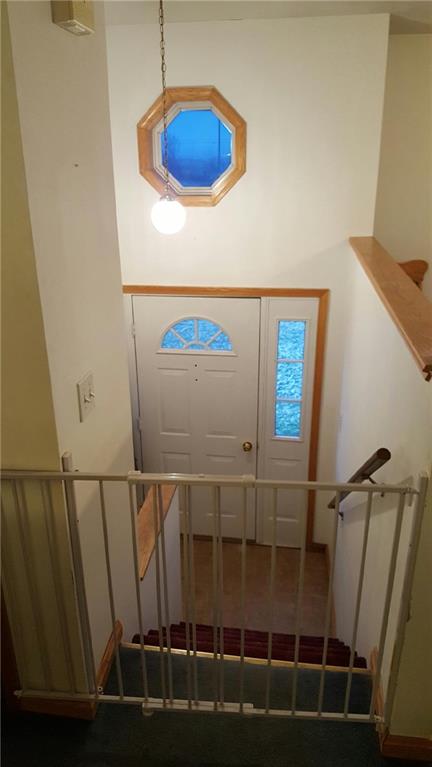 595 Coopertown Road Volant, PA 16156 - Photo 4 of 24 Entry