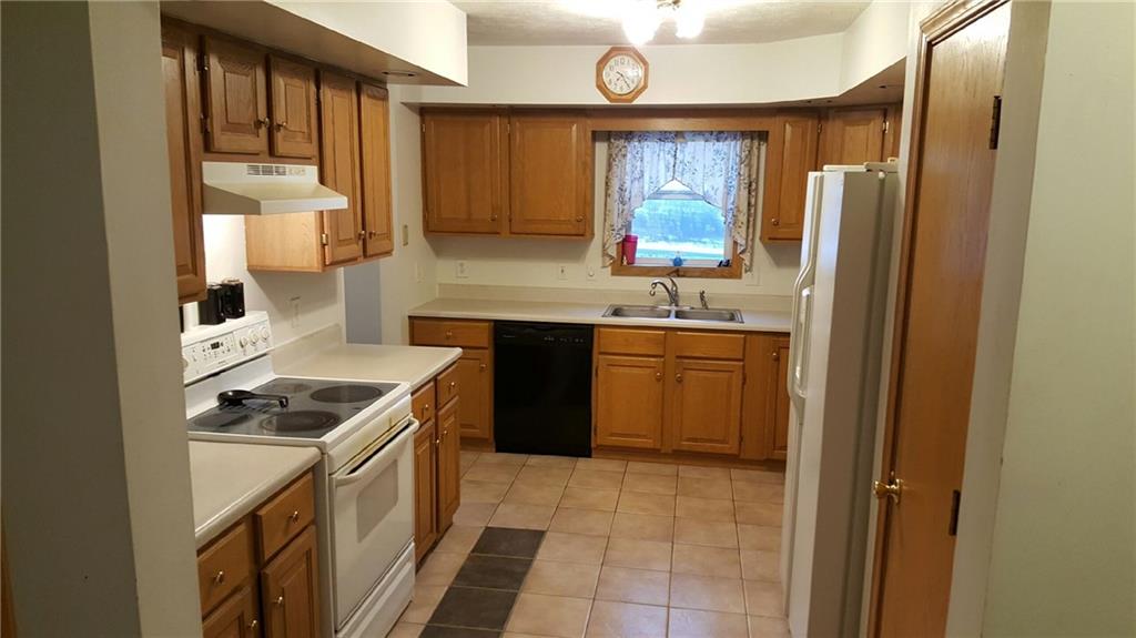 595 Coopertown Road Volant, PA 16156 - Photo 6 of 24 Kitchen