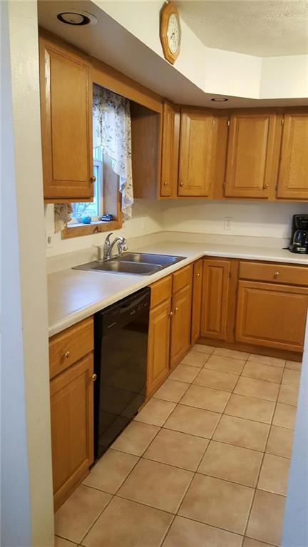 595 Coopertown Road Volant, PA 16156 - Photo 7 of 24