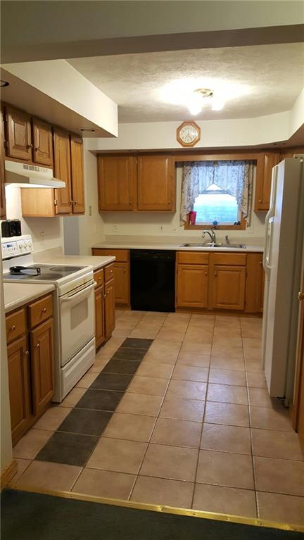 595 Coopertown Road Volant, PA 16156 - Photo 9 of 24