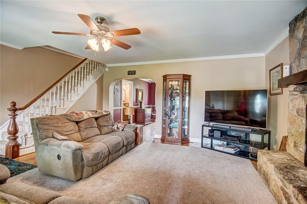 6344 New Carlisle Springfield, OH 45504 - Photo 16 of 47