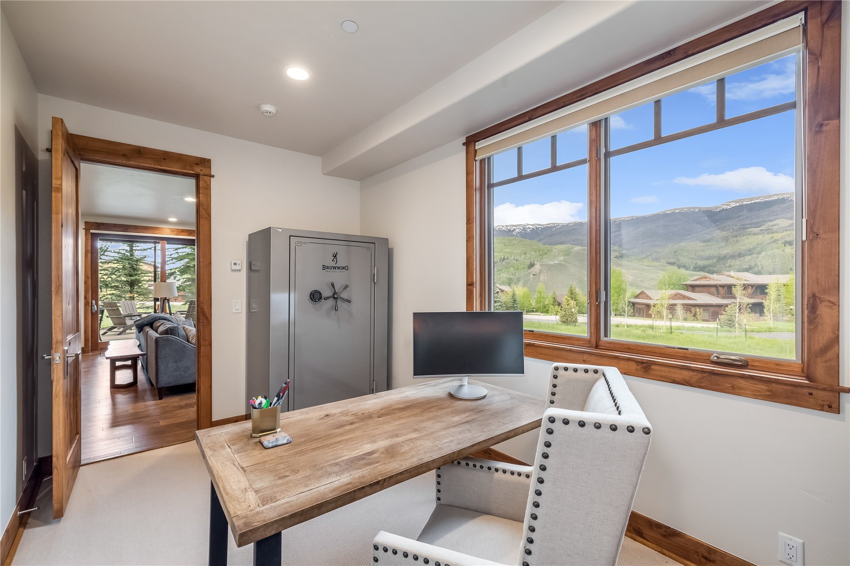 2870 Hunter's Knob Road Silverthorne, CO 80498 - Photo 20 of 36 Gallery Image 20