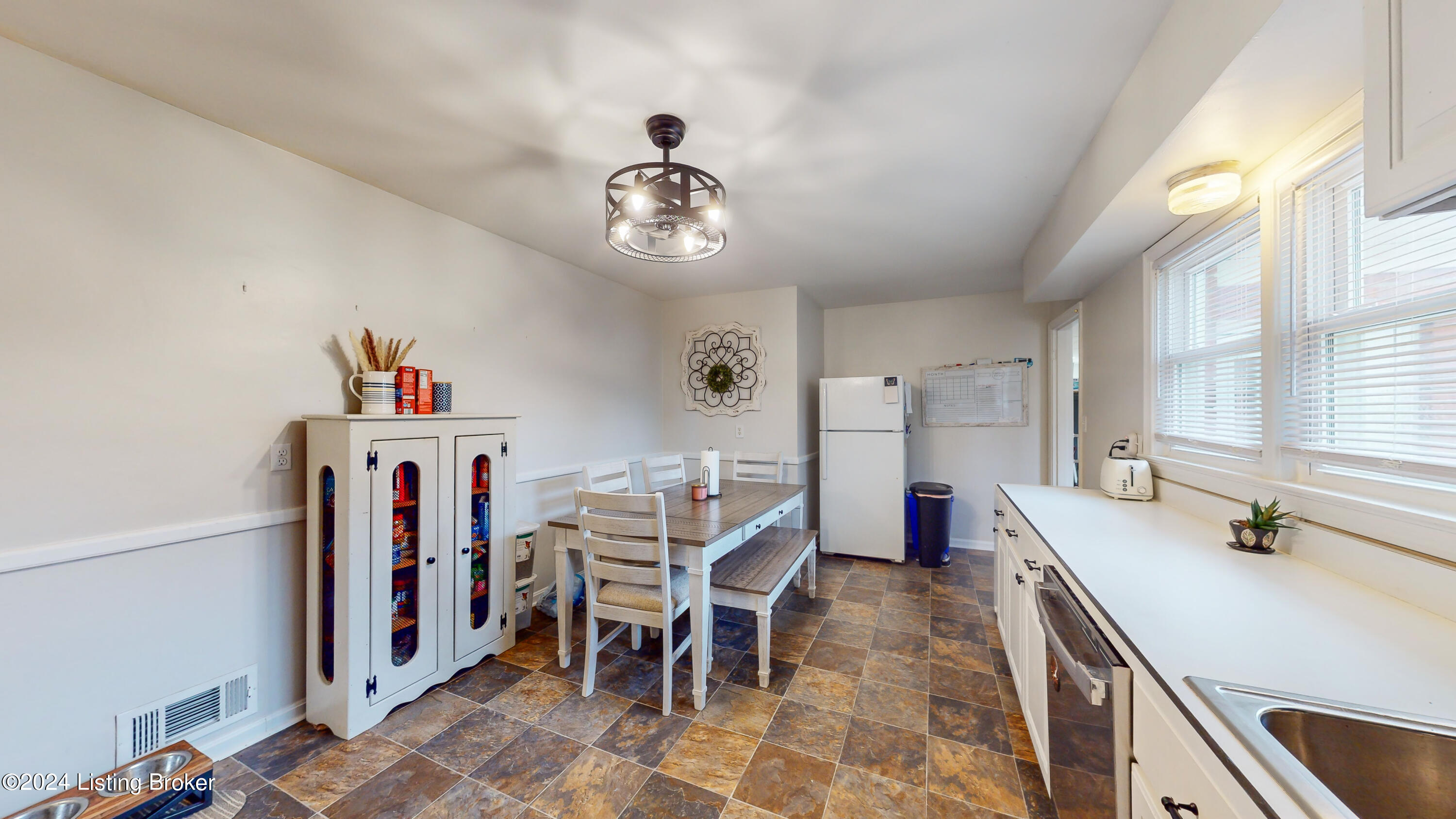 258 Stringer Lane Mount Washington, KY 40047 - Photo 25 of 70 258-Stringer-Ln_025