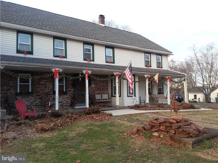 618 Quarry Road Perkasie, PA 18944 - Photo 2 of 23
