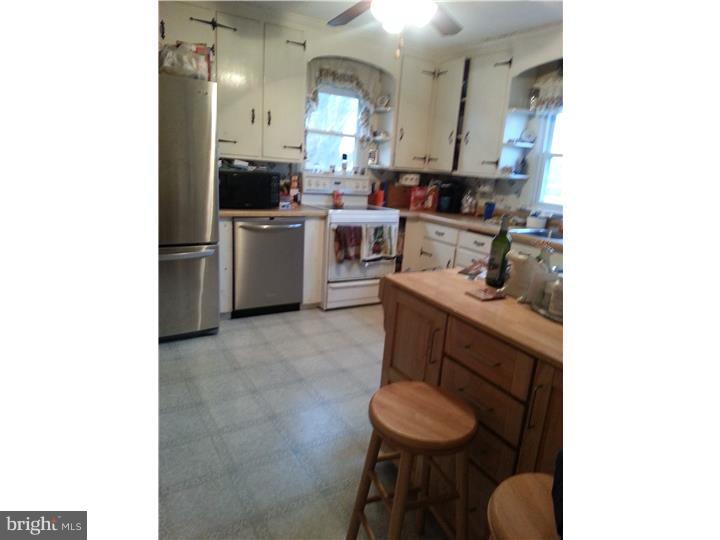 618 Quarry Road Perkasie, PA 18944 - Photo 5 of 23
