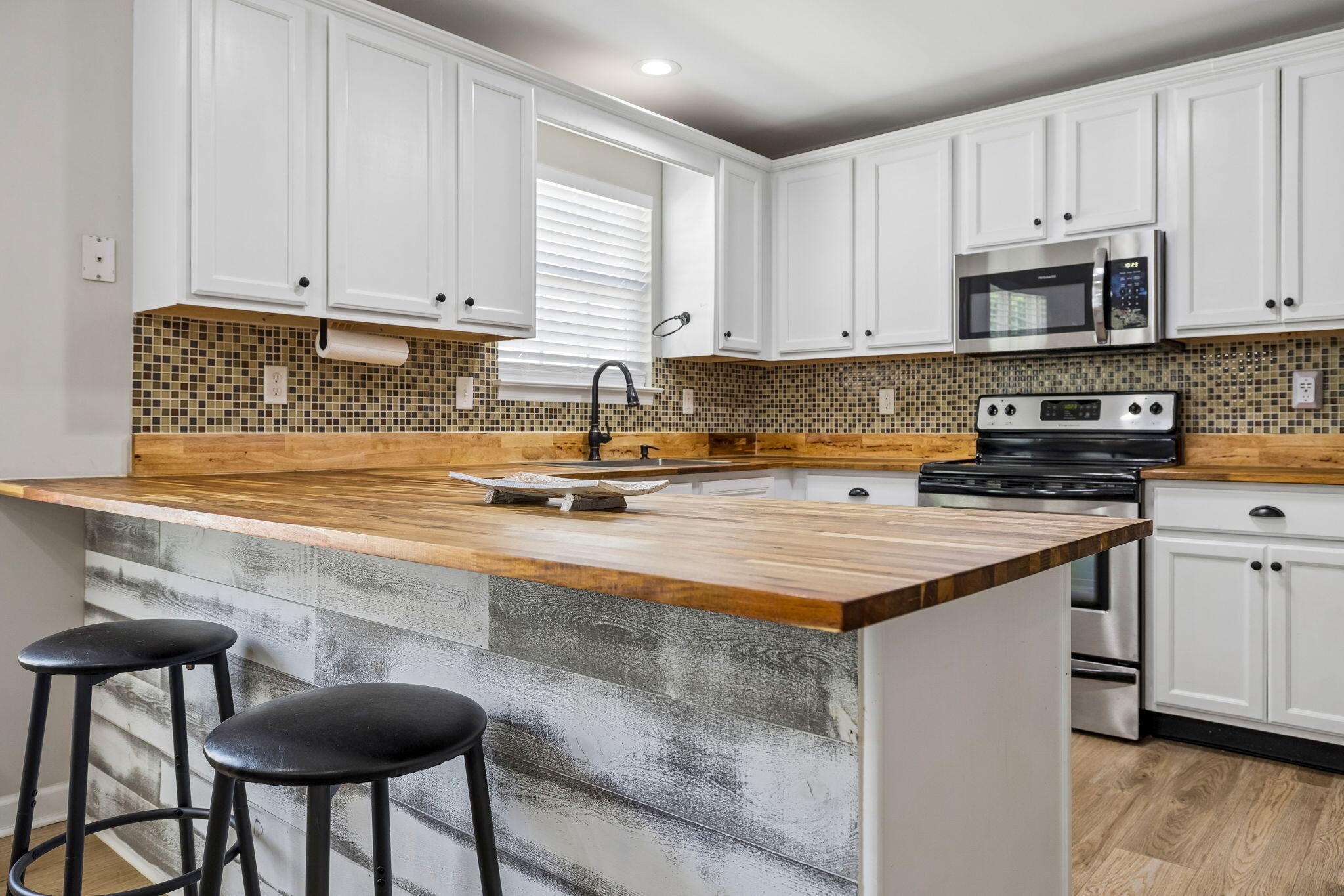 3784 Kellys Ferry Road Chattanooga, TN 37419 - Photo 13 of 64 15-3784 Kellys Ferry Rd Chattanooga - 01