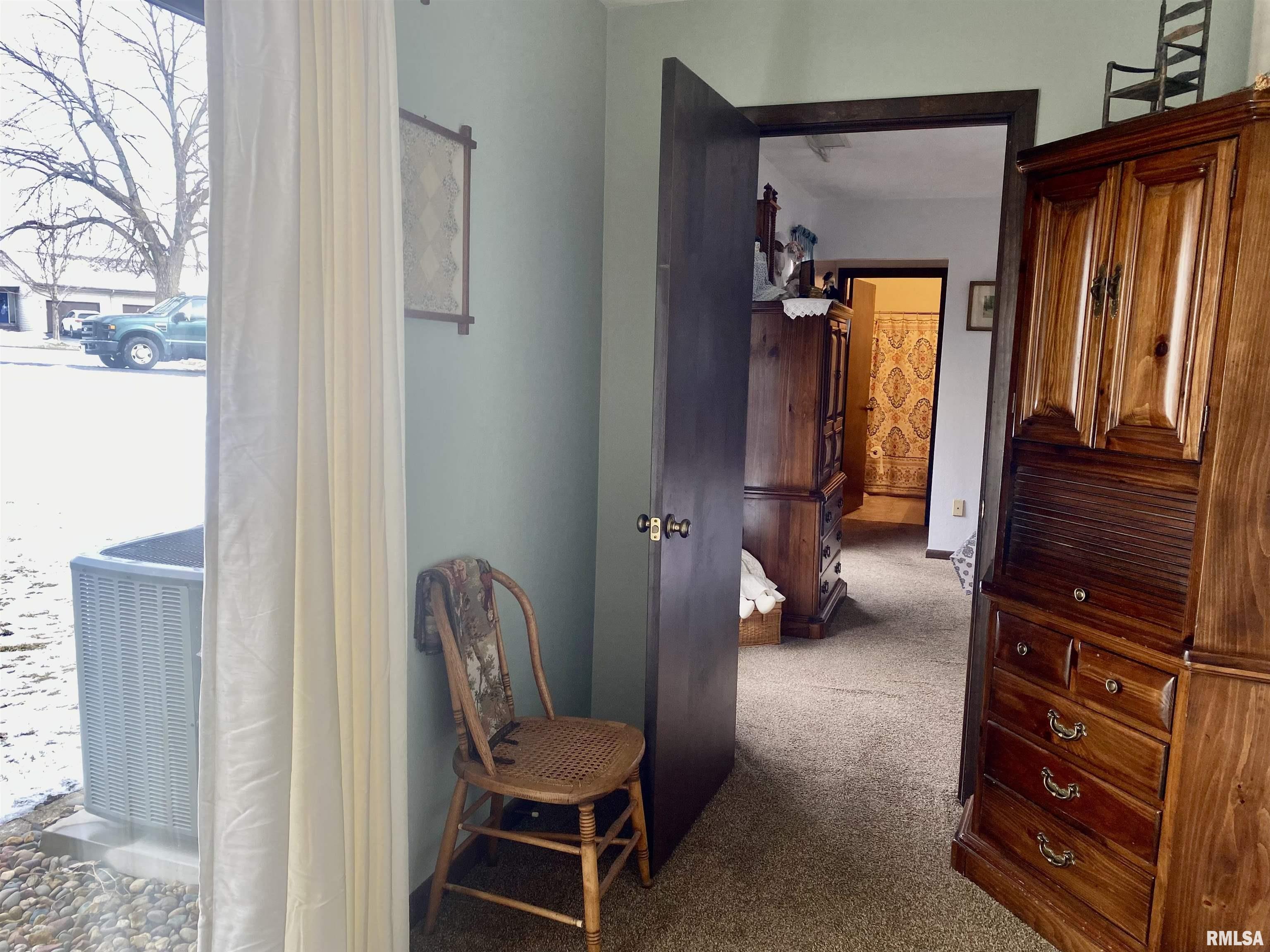2223 Veterans Road Morton, IL 61550 - Photo 19 of 25 Gallery Image 19