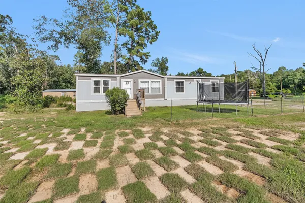 $2,000 | 595 County Road 2218, Cleveland, TX 77327