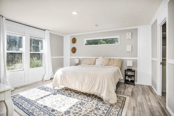 $2,000 | 595 County Road 2218, Cleveland, TX 77327