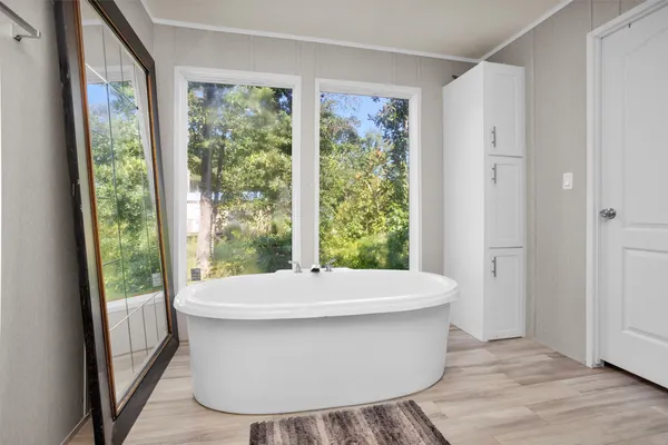 $2,000 | 595 County Road 2218, Cleveland, TX 77327