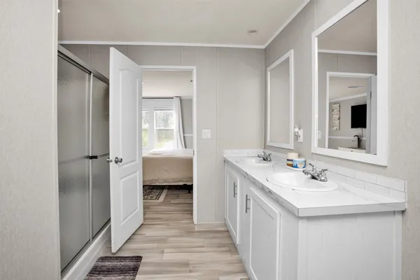 $2,000 | 595 County Road 2218, Cleveland, TX 77327