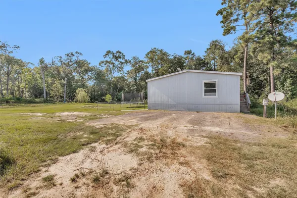 $2,000 | 595 County Road 2218, Cleveland, TX 77327