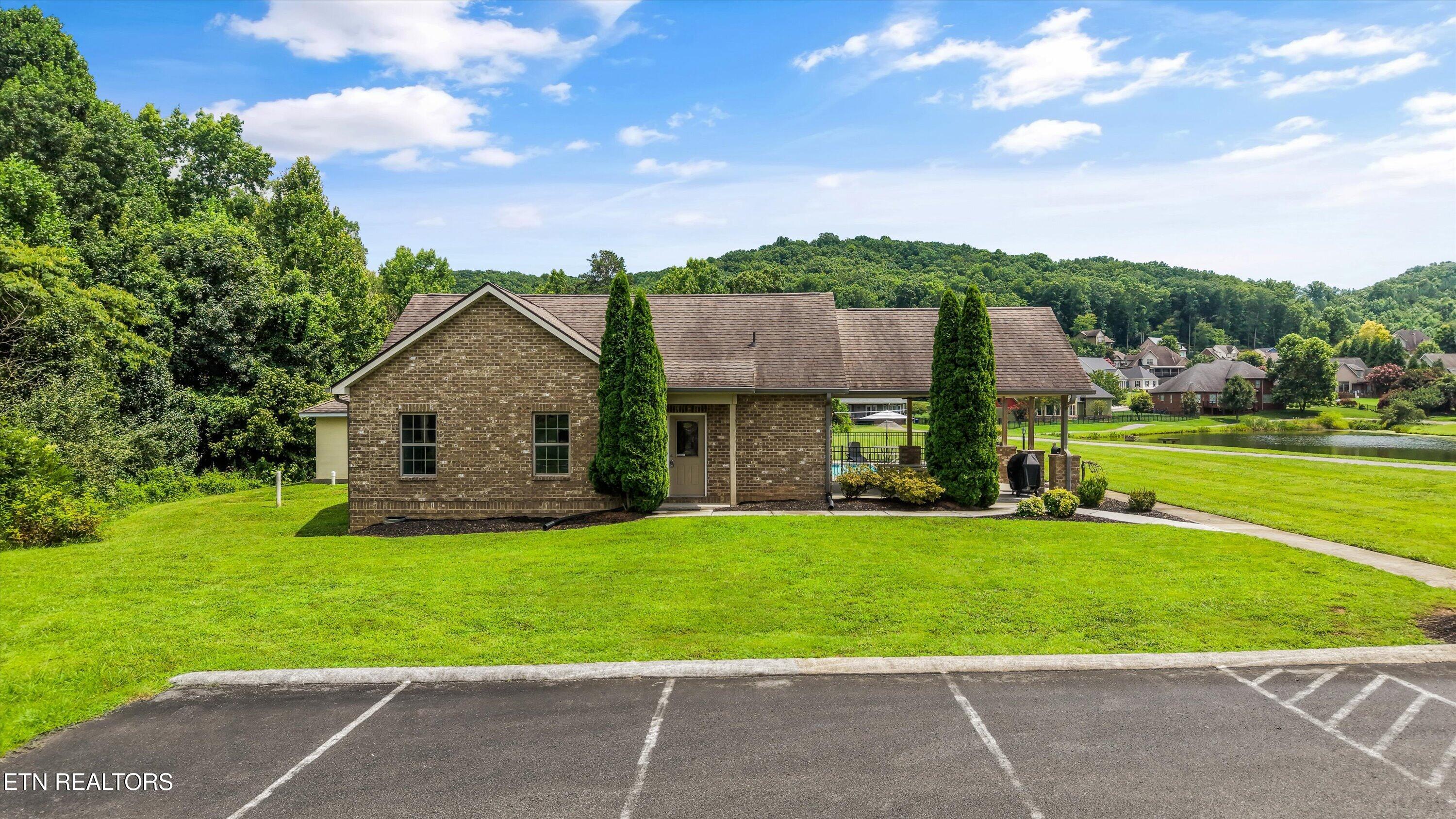 108 Creek View Court Oak Ridge, TN 37830 - Photo 28 of 60 53-108 Creek View Ct 60
