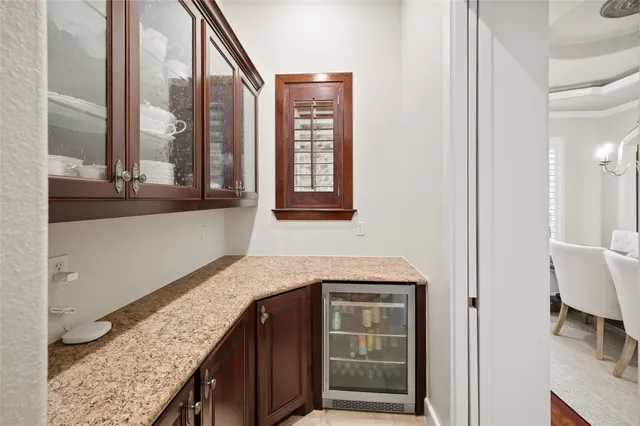 $2,350,000 | 28207 East Benders Landing Boulevard, Spring, TX 77386