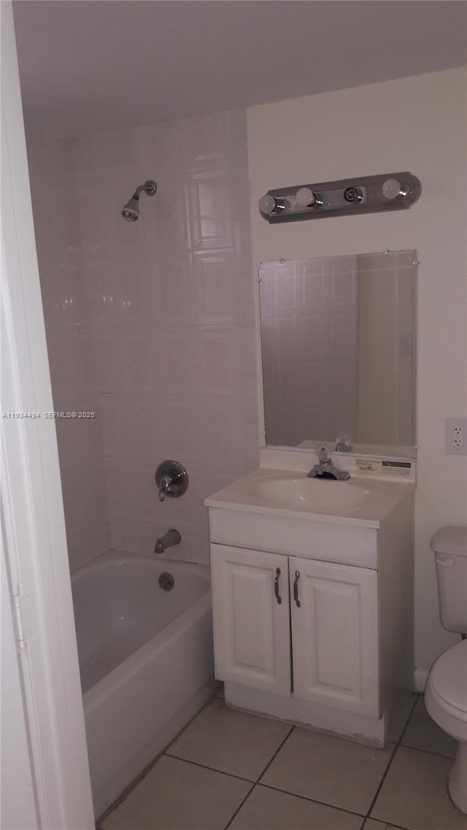 Opa-Locka Opa-Locka, FL 33054 - Photo 5 of 14